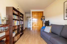 3 Bedroom Apartment in Calendar, Vila Nova de Famalicão – 2 Minutes from the Center