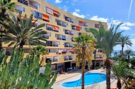 Front-line Apartment For Sale in Guayero, Los Cristianos