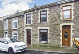 3 bedroom, Terraced House for sale