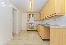 3 bedroom, Terraced House for sale