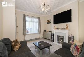 2 bedroom, Terraced House for sale