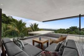 Villa Gaia: Gorgeous Modern Designed Ocean View Home - With Amazing Rental Income