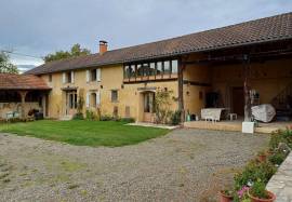 Fantastic Gascon houses close to Marciac