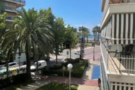 Apartment in 1st line of the sea in Paseo de Jaume I - Platja Llevant - Salou
