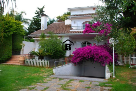 Mediterranean style detached villa in Cambrils with pool