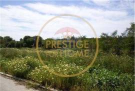 Plot of rustic land with viability in a Prime area a few minutes from Vilamoura