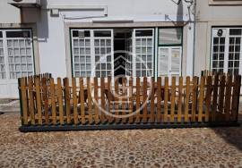 Commercial property Almeirim
