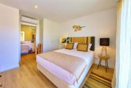 1+2 bedroom Semi-detached Vila in Brand New The Valley Resort - Algarve