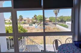 House T3 + 1 with pool and garage located in Brejos / Albufeira for sale