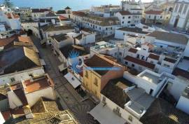 Urban Building for Commerce in the center of Albufeira for sale