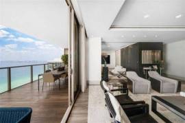 Bal Harbour North South C St Regis Bal Harbour, Unit 2204S