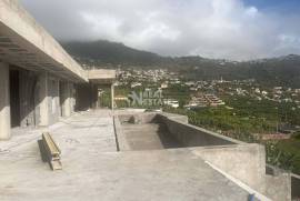 3 bedroom villa, under construction Arco da Calheta