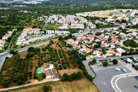 Fantastic Investment Opportunity - Plot to develop a Luxury Hotel and Accommodation, close to the Sea  in Cabanas de Tavira