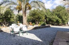 Country house situated between Sedella and Salares in the heart of the Axarquía.