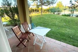 1 bedroom apartment with garage and swimming pool located in Alporchinhos/Porches for sale