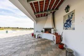 35-hectare estate with AgroTourism in Redondo