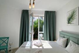 Stylish studio apartment, 29 m2, with o...