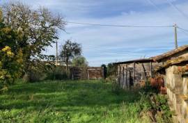 €91400 - Longere with adjoining barn and numerous outbuildings