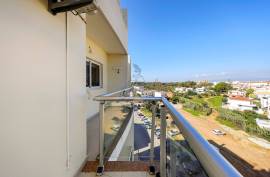 Comfortable and Well Maintained 2 Bedrooms - Ideal for Family - Portimão