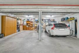 Apartamento T3 em Alfragide com garagem box para 2 carros