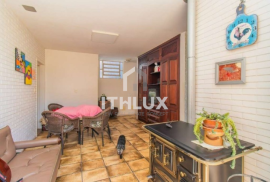 House, 233m², For Sale, 3 Bedrooms, 1 Suite, 2 Parking Spaces, Três Figueiras, POA/RS