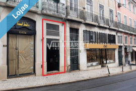 Shop with 28 m2 of the stall located in Chiado, a few meters from Praça Luís de Camões