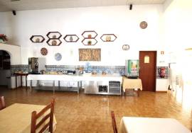 2 Star Hostel located in the Algarve - Porches