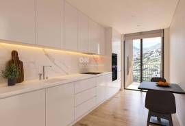 Atlantic Valley: Modernity, Comfort and Breathtaking Views in Câmara de Lobos