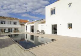 Tavira, 4-bedroom Traditional villa with pool, river views, annex and garage.