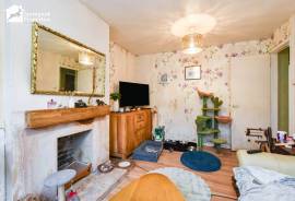 2 bedroom, Semi-detached house for sale