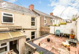 3 bedroom, Terraced House for sale