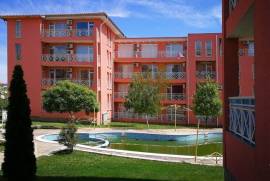 Pool view studio apartment, 30 sq.m., in...