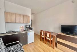 Pool view studio apartment, 30 sq.m., in...