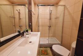 Luxury 1 BED maisonette, 102 sq.m., in S...