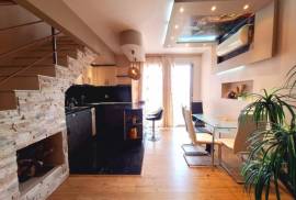 Luxury 1 BED maisonette, 102 sq.m., in S...