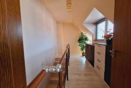 Luxury 1 BED maisonette, 102 sq.m., in S...