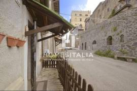 Beautiful, small house at foot of castle