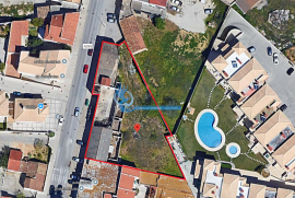 Urban land for construction located in the central area of Ferreiras/Albufeira