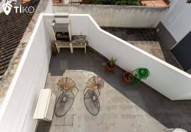 3 Bedroom Duplex with Terrace and Panoramic View in the Center of Samouco!