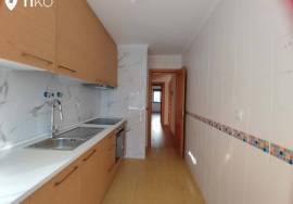 Excellent 3 Bedroom Apartment Central Two Fronts Montijo