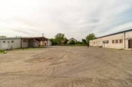 Excellent Plot of Land and Commercial Warehouse Units for Sale in Galati