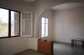 3 Floor Apartment Building With 700 Meters Of Land for Sale in Molaoi Peloponnese