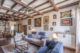 Stunning 2 Bedroom Apartment for Sale in Panicale Perugia Umbria