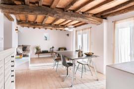 A Zen rustic little house within São Mamede’s Natural Park