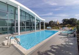 House T3+1 piscina Palmela Village with Pool