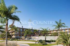 Forte Novo / Quarteira – Contemporary beach-front apartments