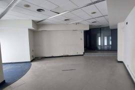 Spacious commercial premises for rent in Portugalete - 181 m²