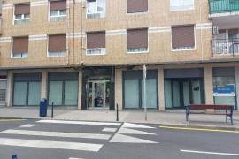 Spacious commercial premises for rent in Portugalete - 181 m²