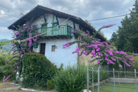 House for sale in Ugao Miravalles