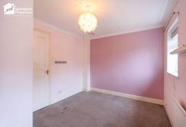 2 bedroom, Terraced House for sale